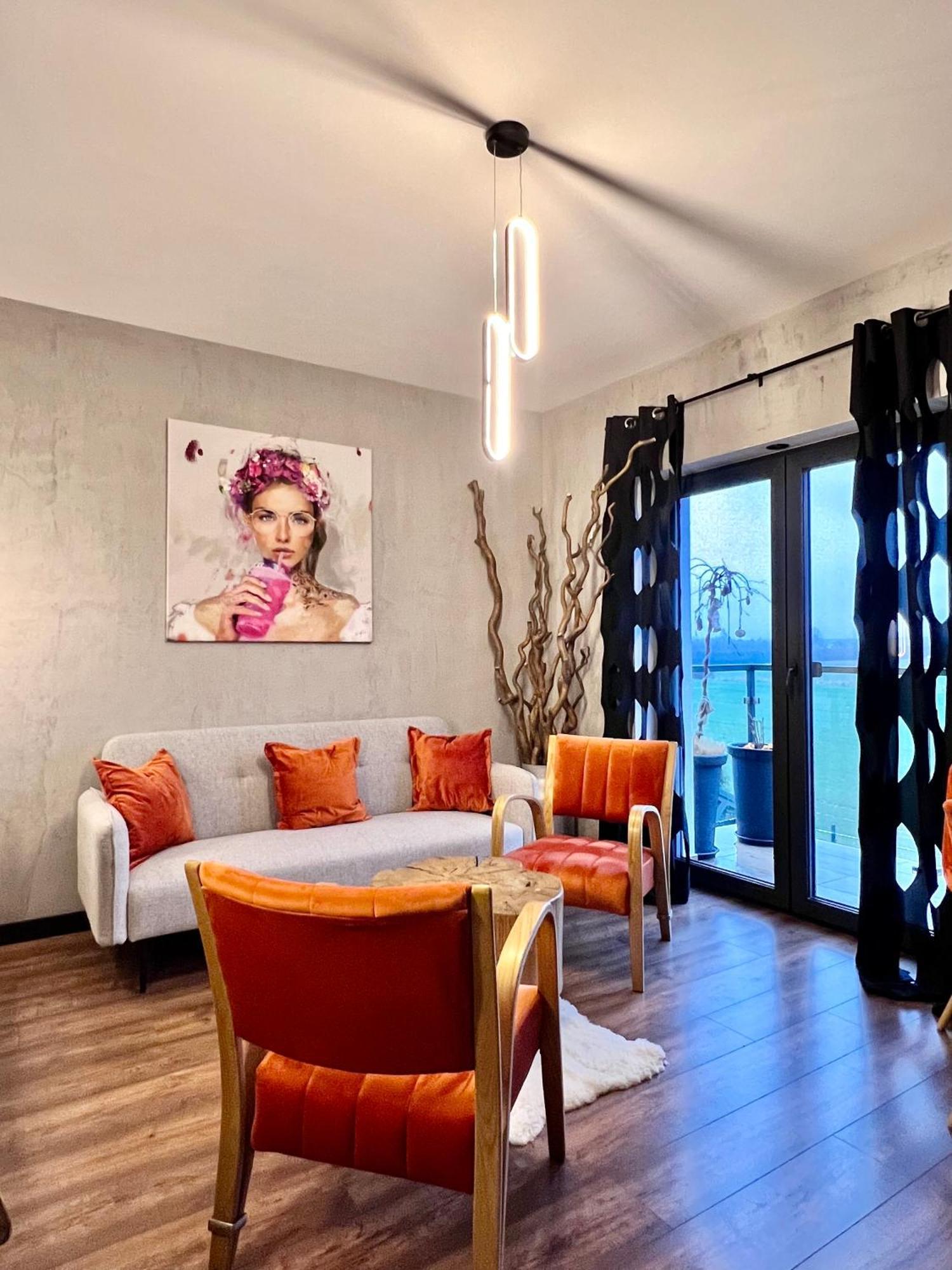 Apartment Silesia B129 *