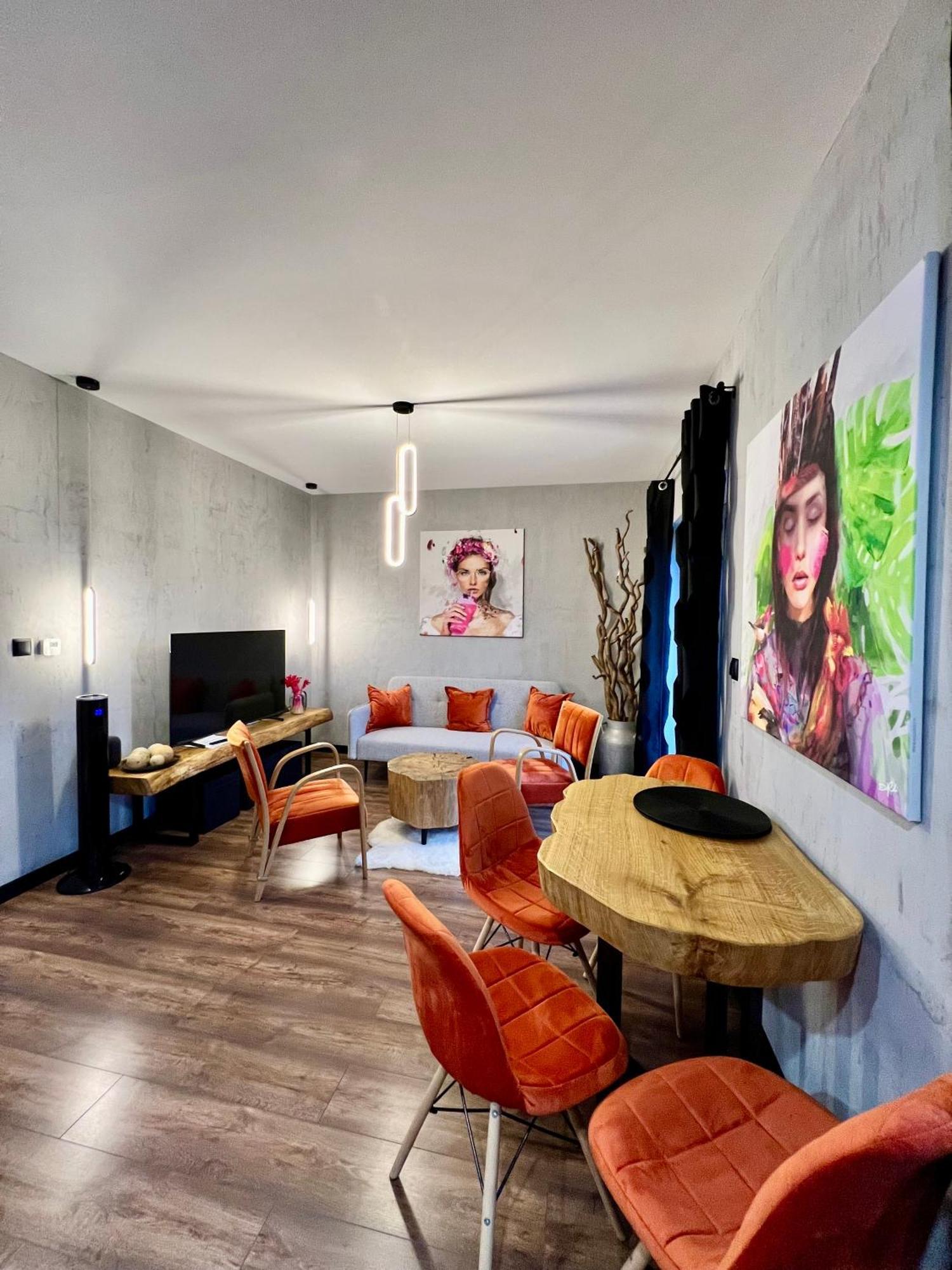 Apartment Silesia B129